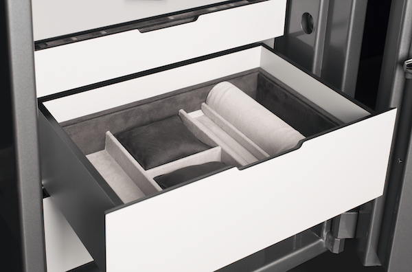 Détail luxe — Assemblage main