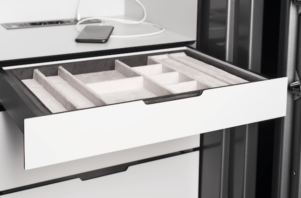 Détail luxe — Éclairage LED intégré